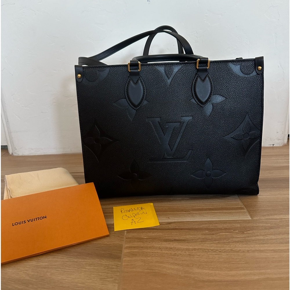 Authentic LV On The Go MM
